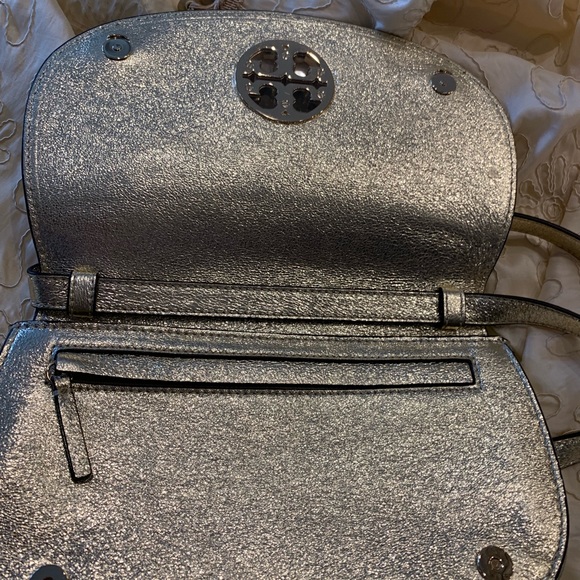 Salvatore Ferragamo handbag - Picture 3 of 7